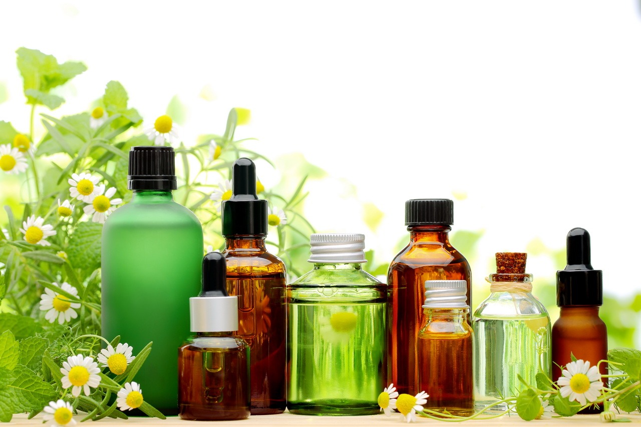 Cosmetic mixtures of extracts